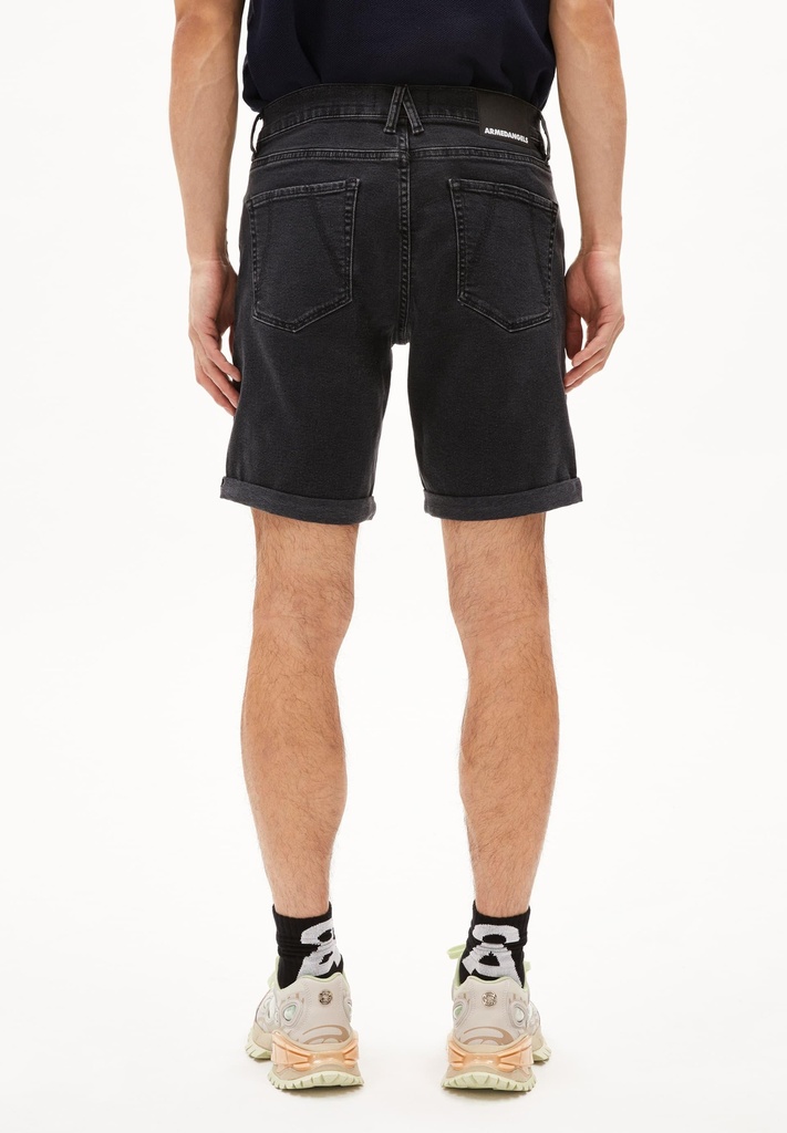 armedangels-naailo-black-dnm-black-washed-authentic-30-0