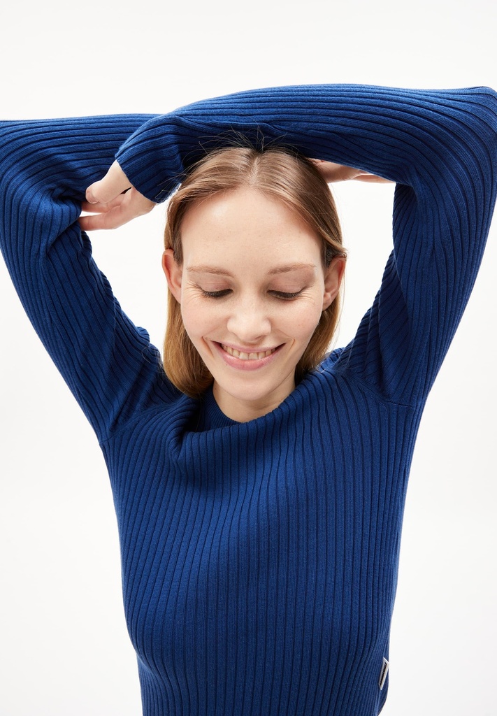 armedangels-liaa-rn-faded-indigo-l-1