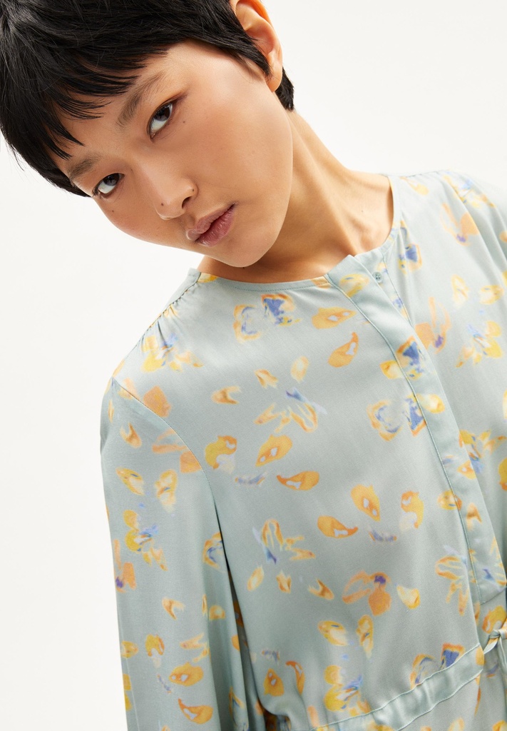 armedangels-malvinaa-small-thermal-polar-green-l-e0-1