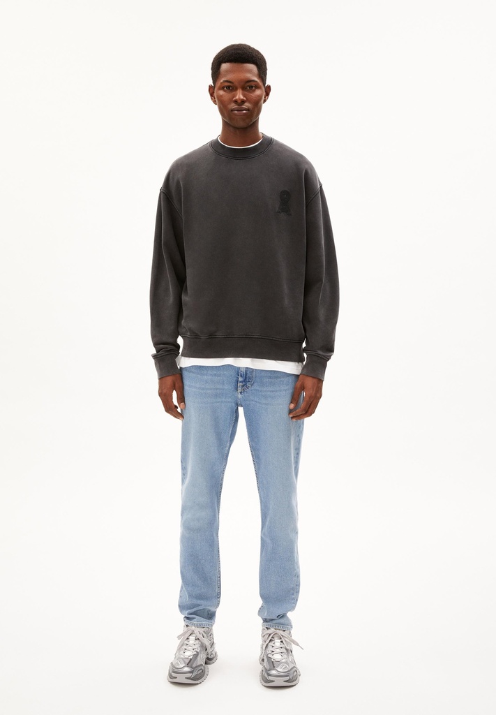armedangels-faalos-gmt-dye-black-washed-m-3
