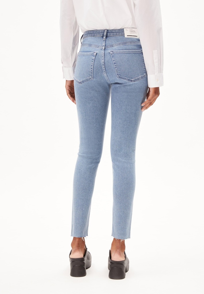 armedangels-tillaa-x-r-hem-light-blue-dnm-26-32-32-85-0
