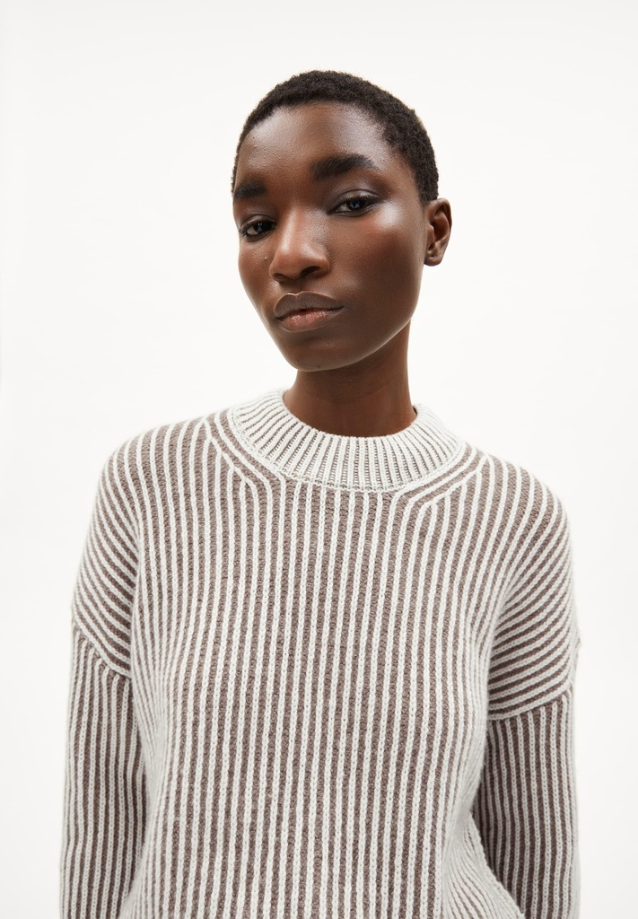 armedangels-sadnaa-vanisee-cinnamon-dustoatmilk-xl-6d0-1