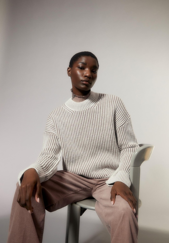 armedangels-sadnaa-vanisee-cinnamon-dustoatmilk-xl-6d0-2