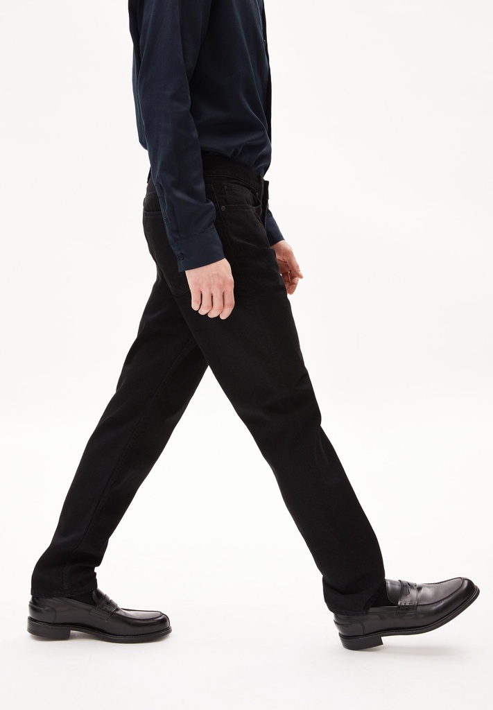 armedangels-dylaano-solid-black-31-34-d9-4