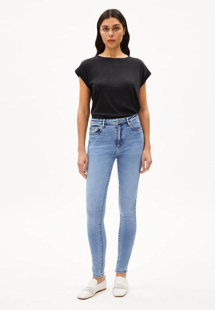armedangels-jilaana-black-xs-3