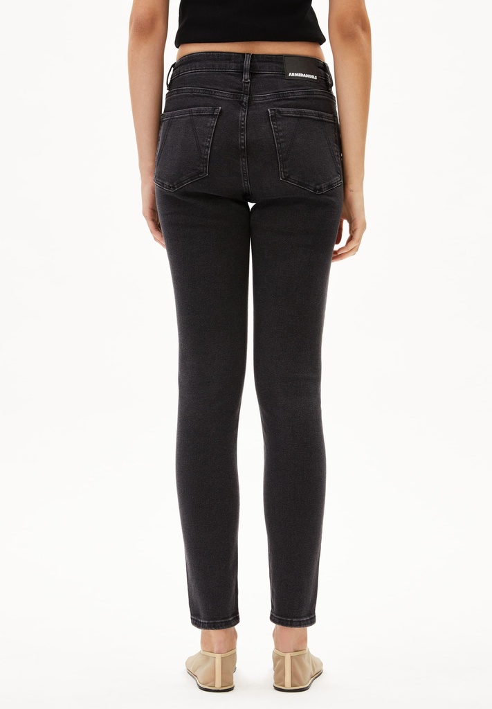armedangels-tillaa-x-stretch-true-black-washed-31-34-b759-0