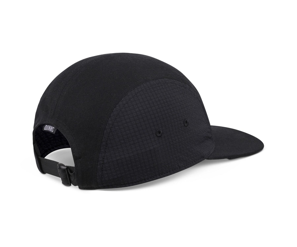 djinns-5-panel-flat-cap-resting-man-black-osfm-1