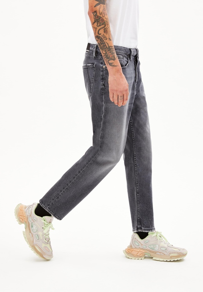 armedangels-aaustin-washed-iron-29-32-4