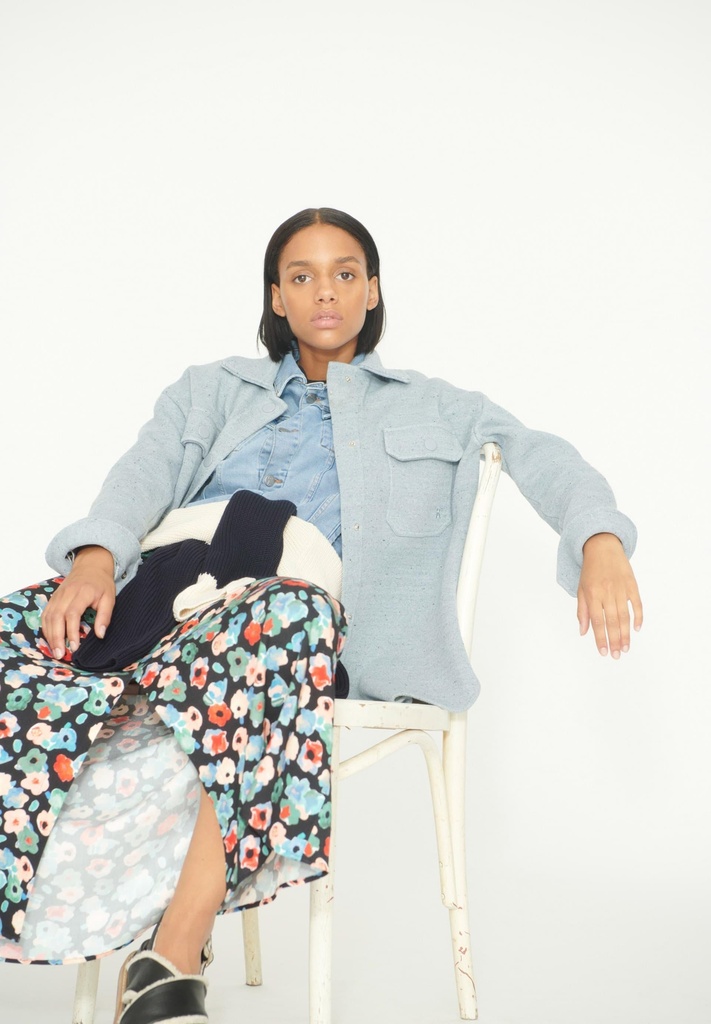 armedangels-aldaraa-denim-faded-blueoatmilk-l-4