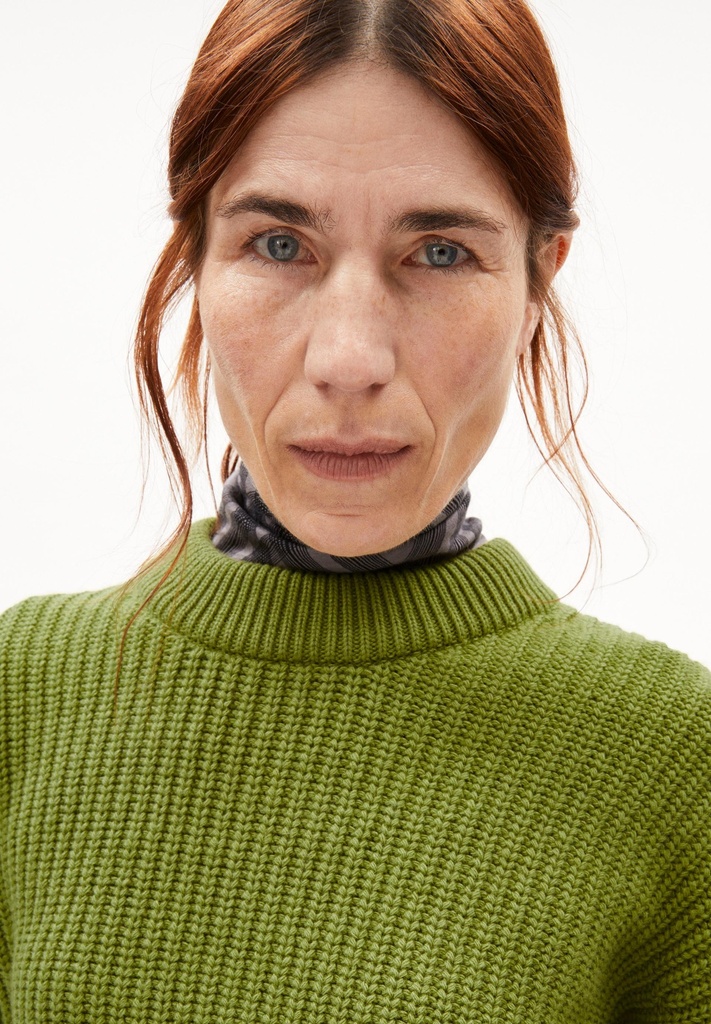 armedangels-miyaar-solid-cherry-juice-xl-f-1