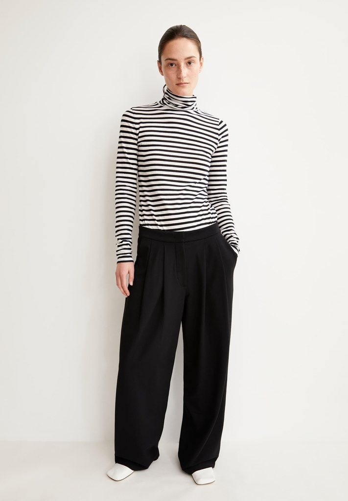 armedangels-liraa-lou-wideleg-black-xs-6e-2