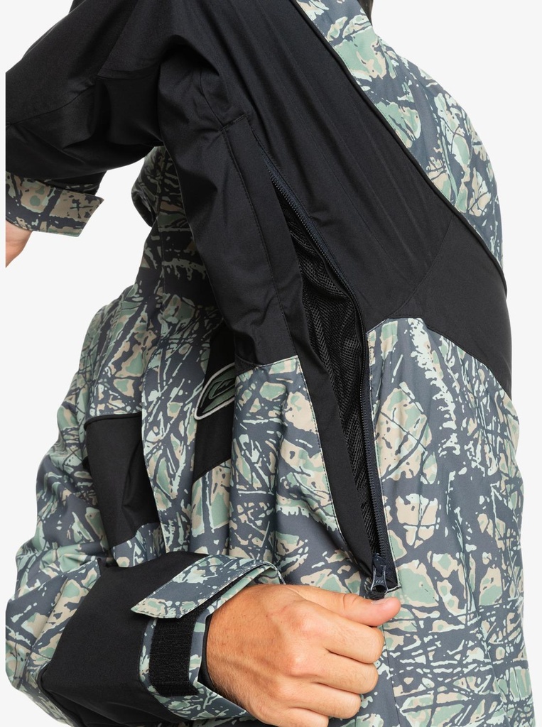 quiksilver-high-altitude-20k-jk-green-woodland-abstract-ss-s-3