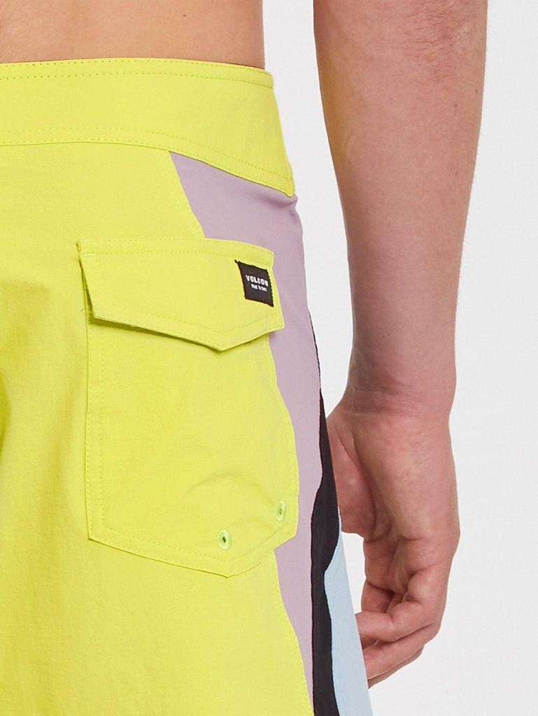 volcom-surf-vitals-noa-deane-liberator-20-boardshort-limeade-38-5