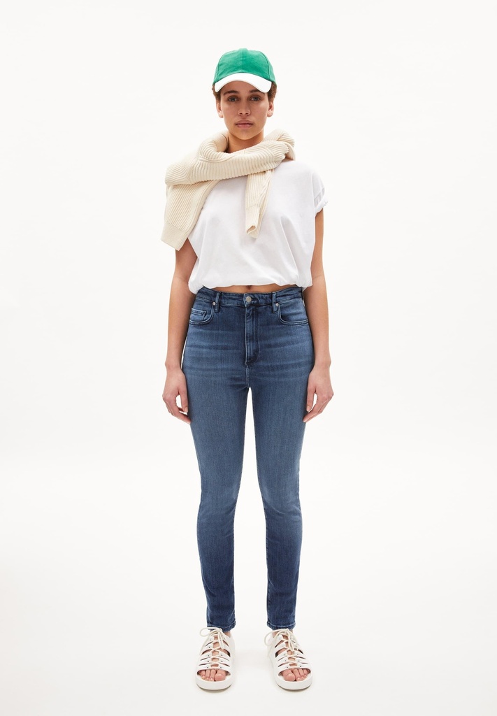 armedangels-ingaa-washed-lapis-30-28-28-c-c-3