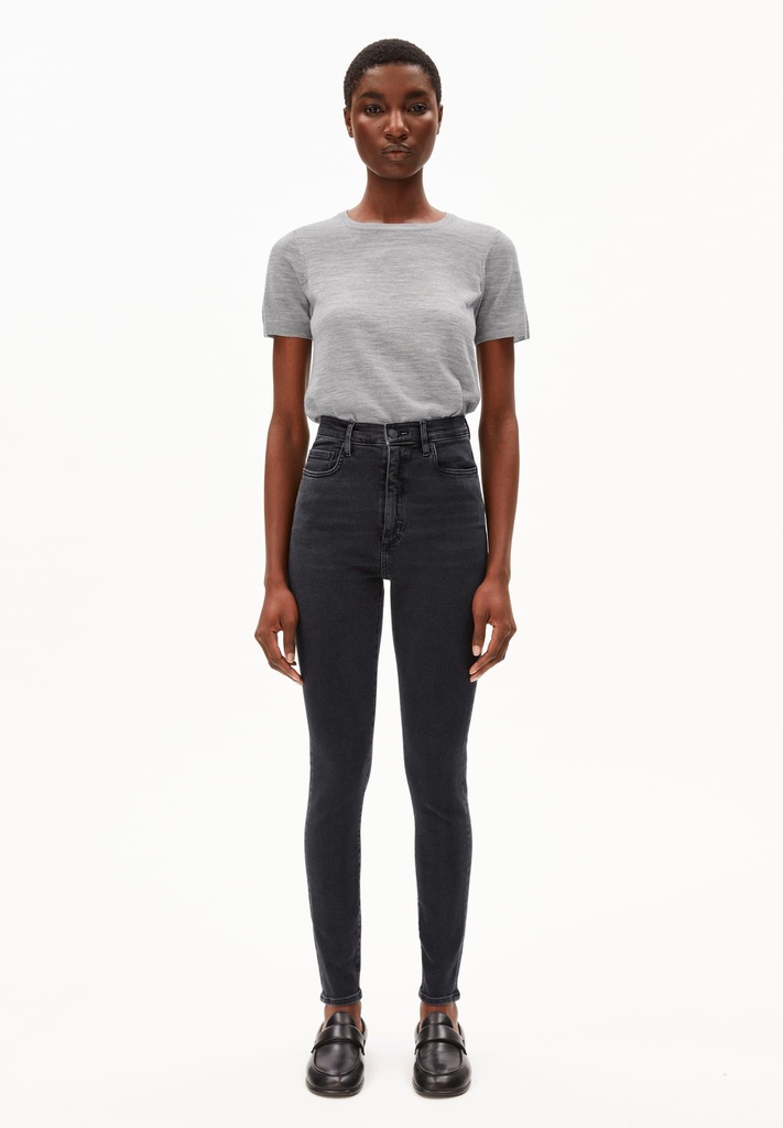 armedangels-ingaa-x-stretch-true-black-washed-32-30-30-3