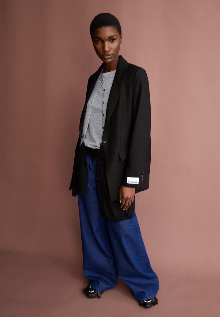 armedangels-mariaa-fernandaa-black-xs-cf-2