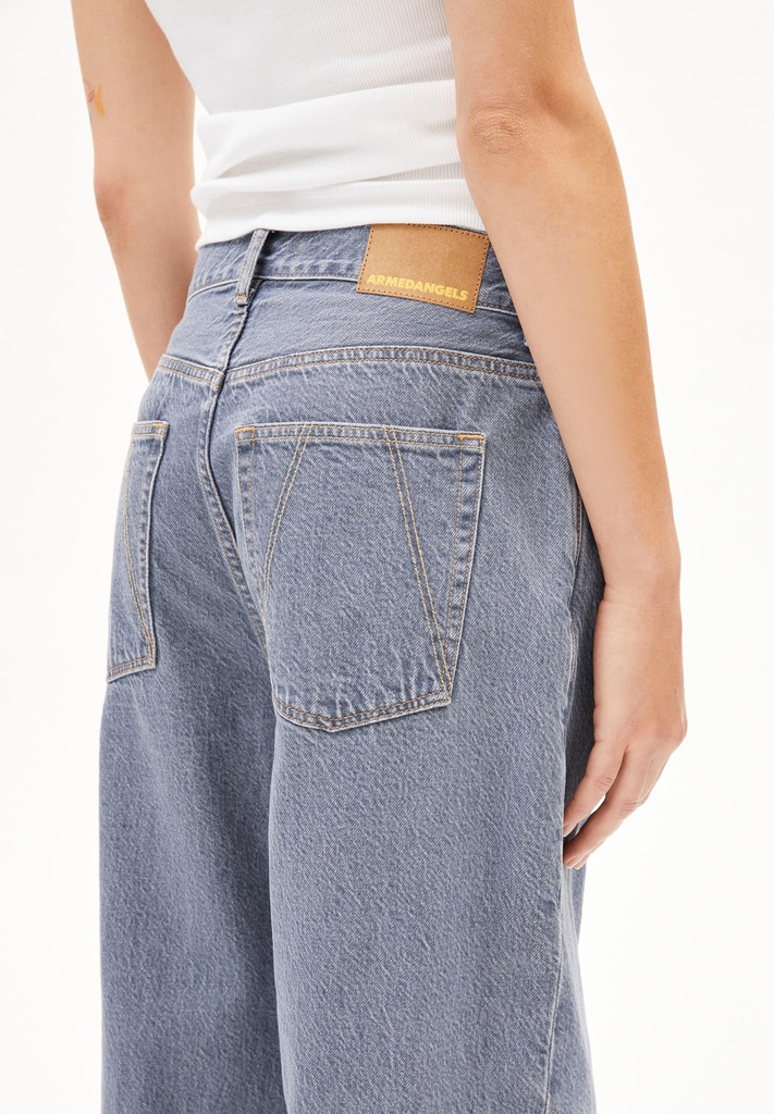 armedangels-haayi-low-waist-baggy-jean-fog-31-32-1