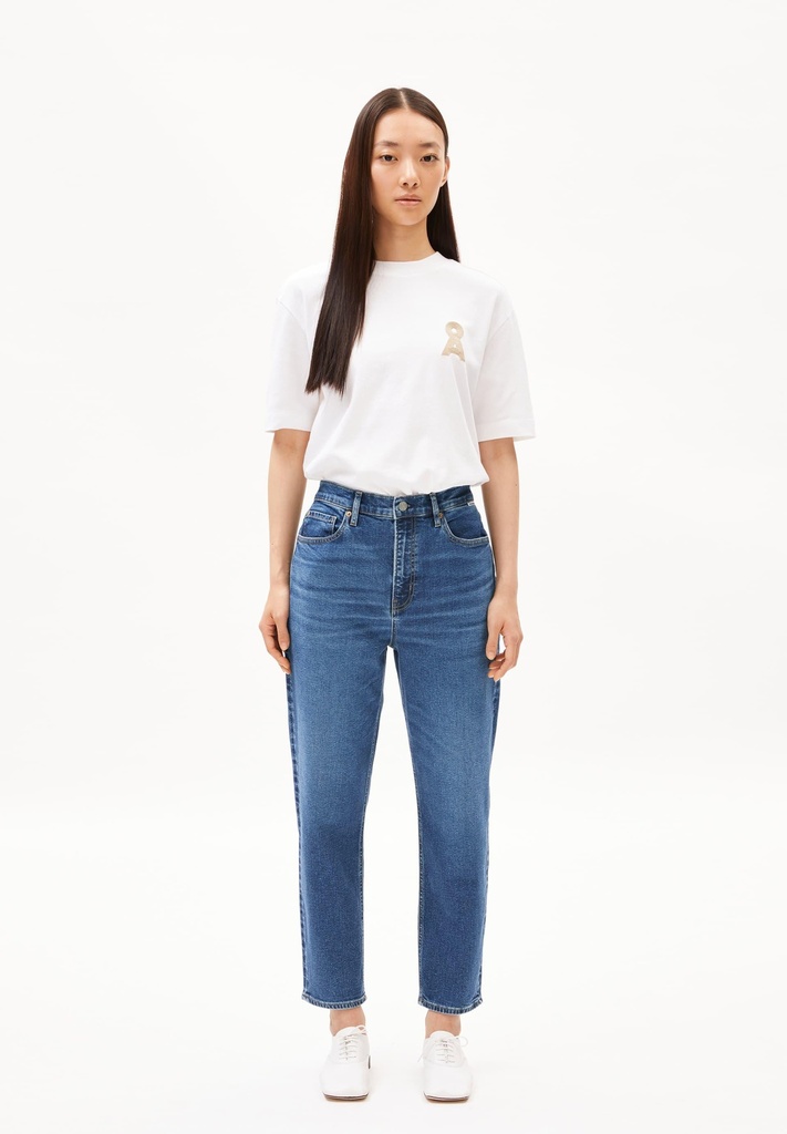 armedangels-mairaa-high-waist-mom-jeans-carme-31-34-34-3