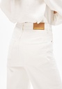 armedangels-murliaa-cropped-white-30-32-a-1