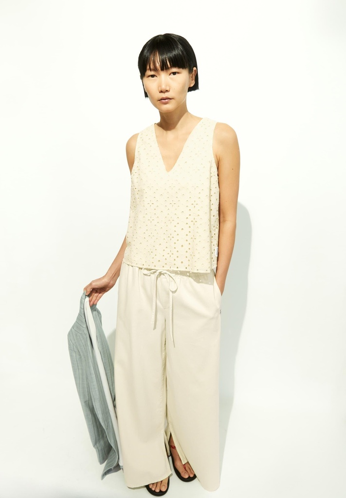 armedangels-yalinaa-broidery-summer-hay-s-2
