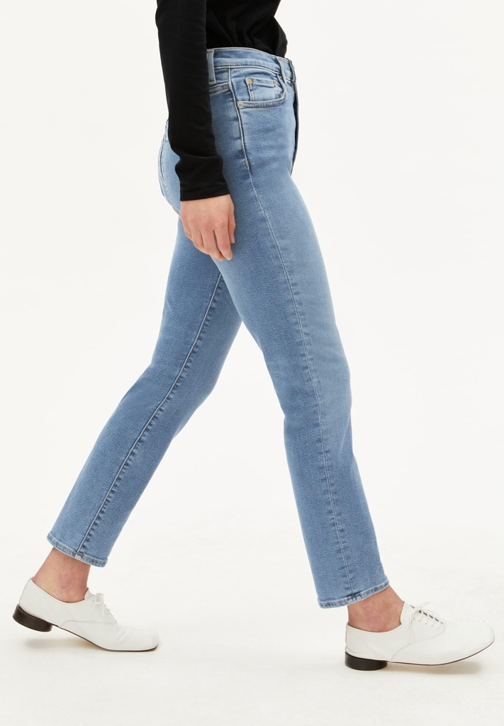 armedangels-lejaani-dove-31-34-3
