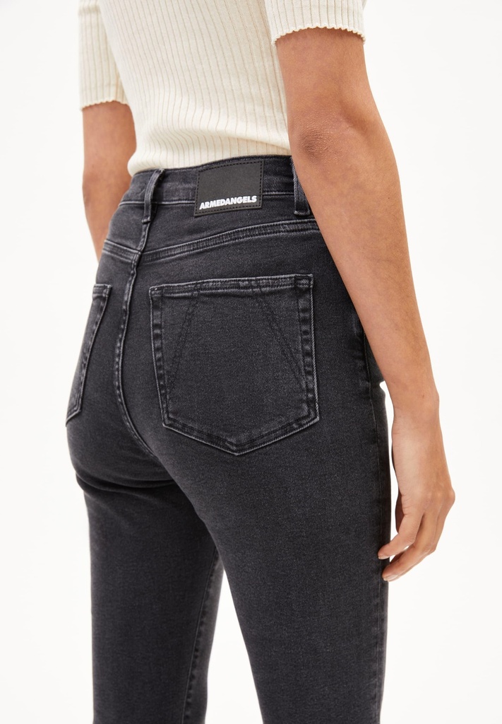 armedangels-ingaa-skinny-jean-true-black-washed-31-34-43-1