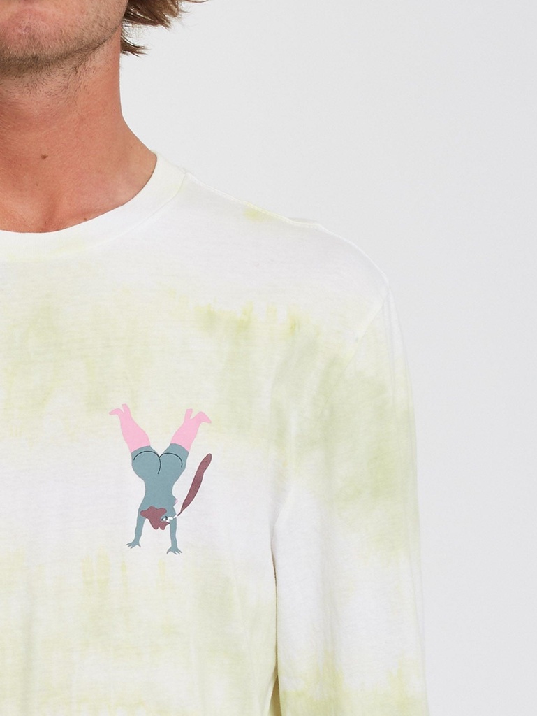 volcom-egle-zvirblyte-tshirt-white-s-7