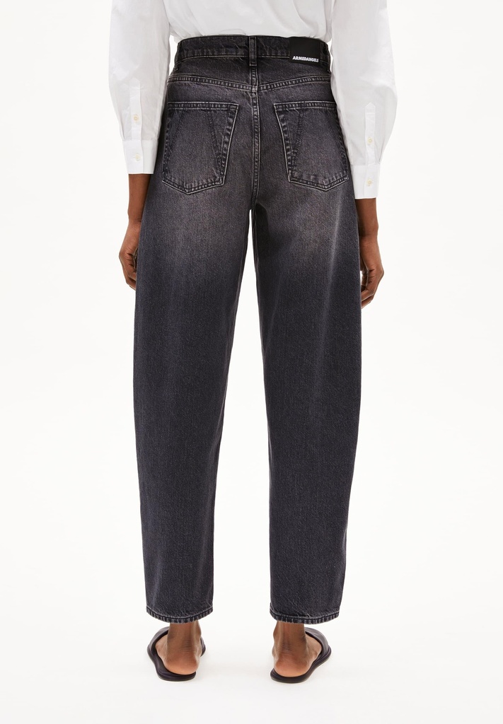 armedangels-baarell-high-waist-barrel-jean-crestone-25-32-8-0