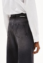 armedangels-baarell-high-waist-barrel-jean-crestone-25-32-8-1