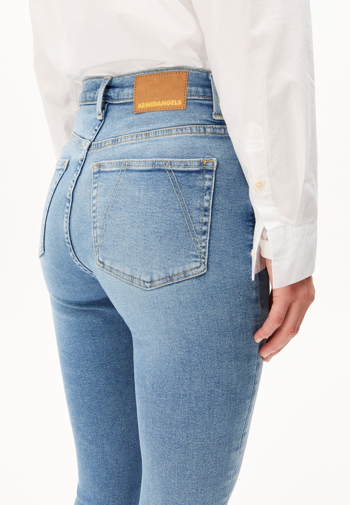 armedangels-ingaa-skinny-jean-dove-34-32-b4-1