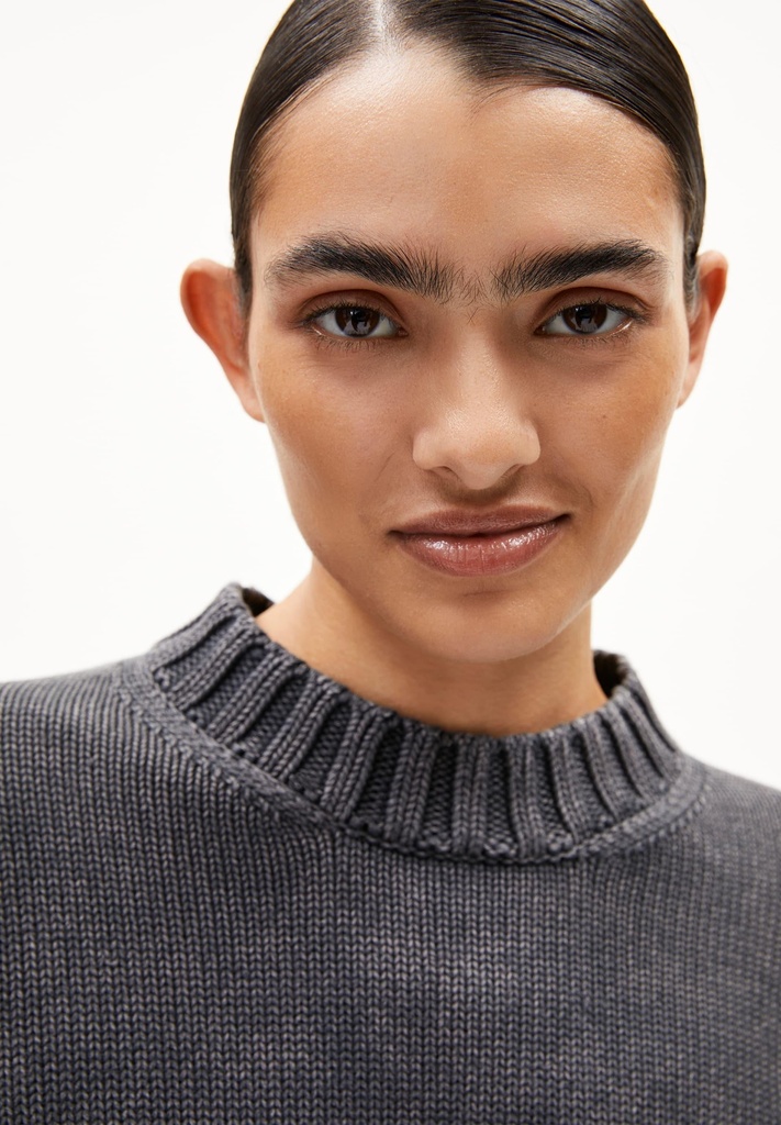 armedangels-amaliaas-gmt-dye-strickpullover-black-s-1