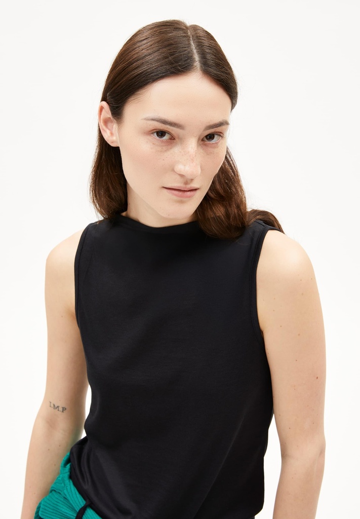 armedangels-laminiaa-top-black-l-1-1