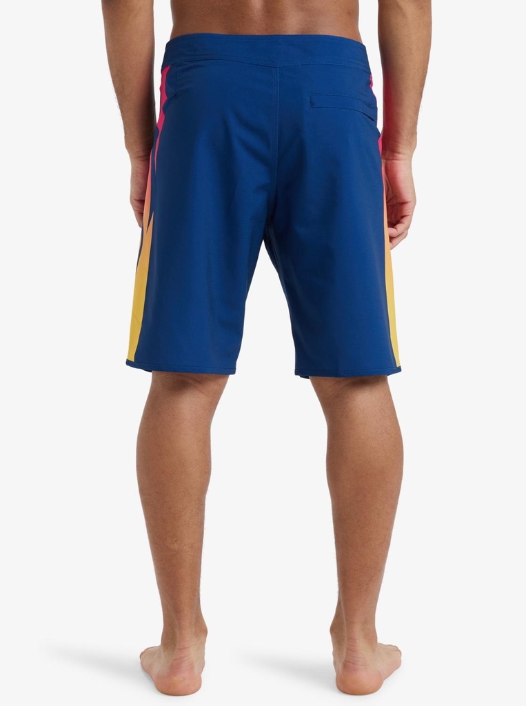 quiksilver-surfsilk-holmes-20-blue-estate-blue-holmes-31-4