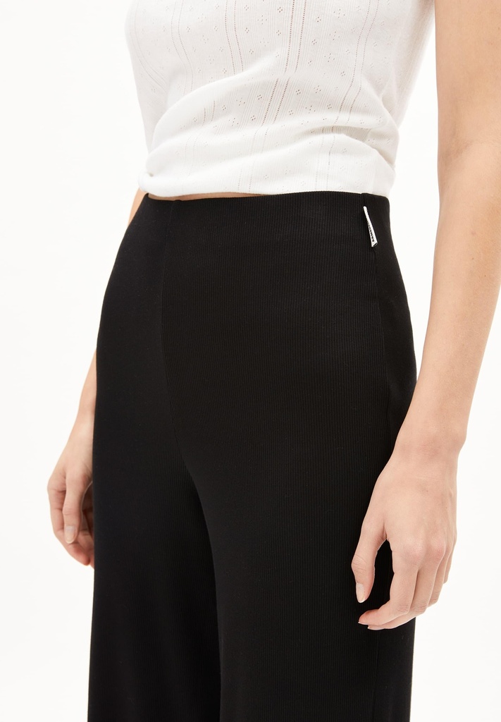 armedangels-nianaa-black-l-4-1
