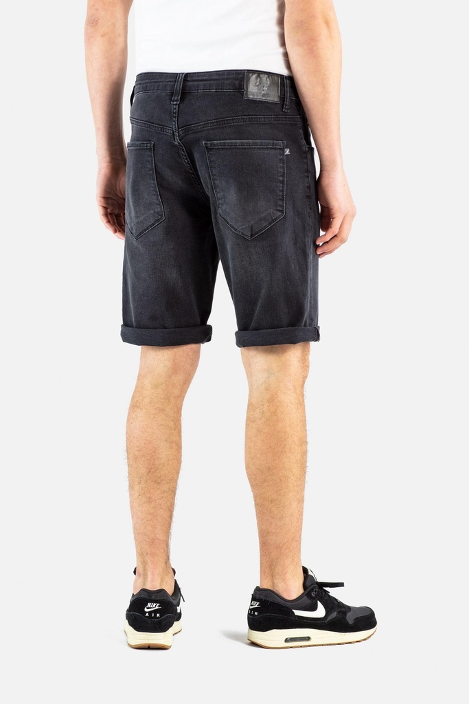 reell-rafter-short-2-black-wash-28-1