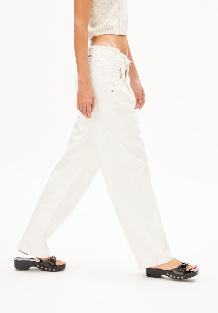armedangels-haayi-detail-white-31-34-4