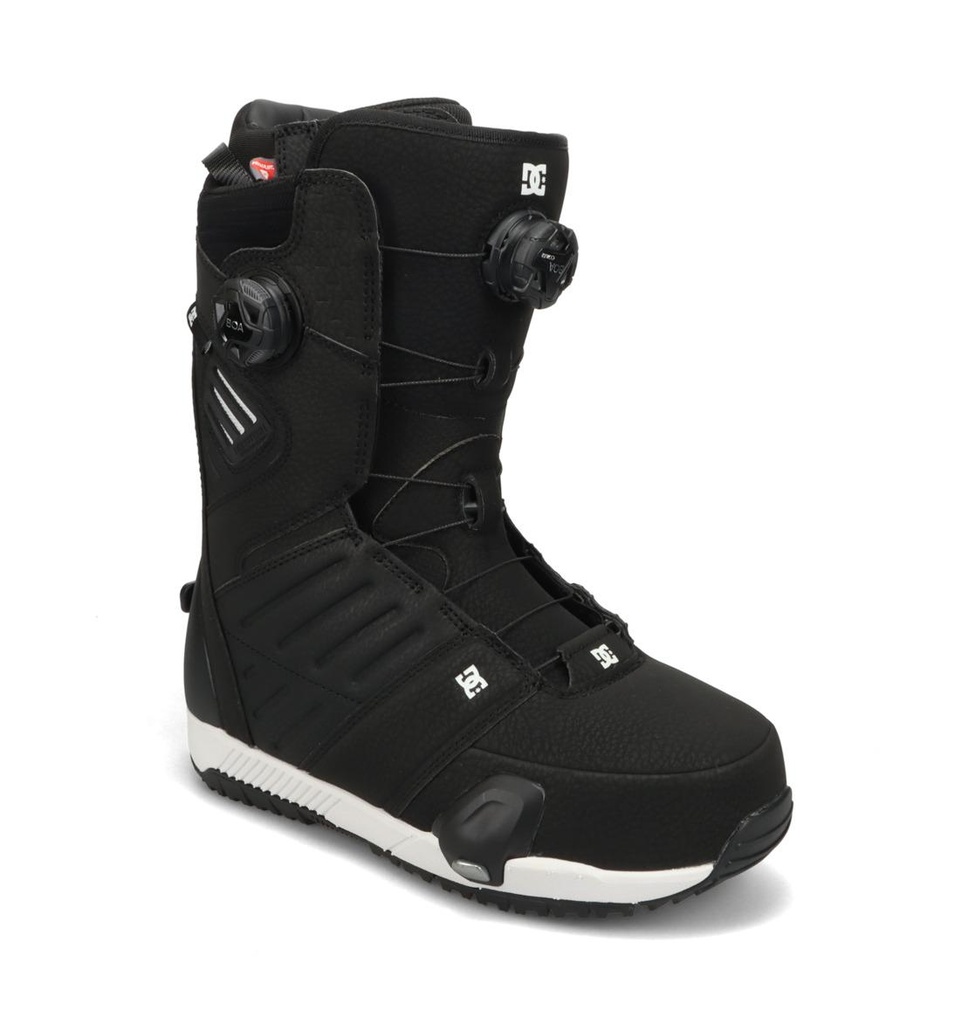 dc-shoes-judge-step-on-black-black-white-105d-3-2