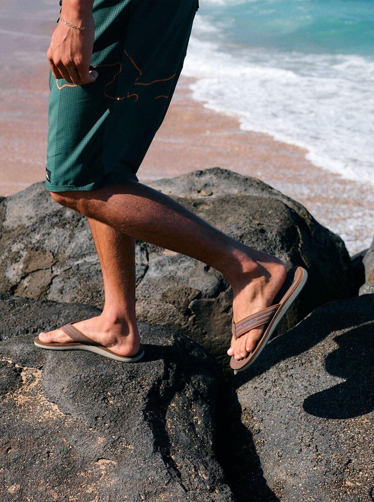 quiksilver-carver-nubuck-brown-demitasse-solid-841-5