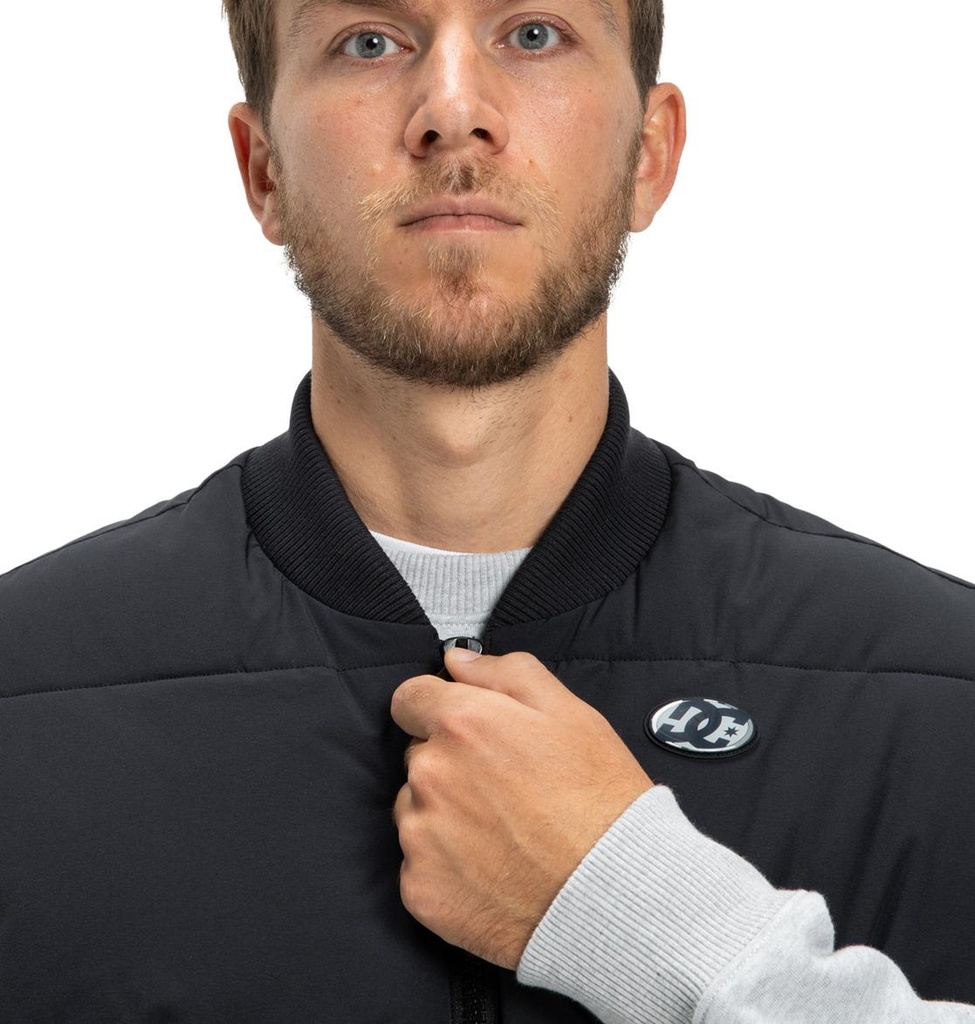 dc-shoes-rover-puffer-vest-black-s-3