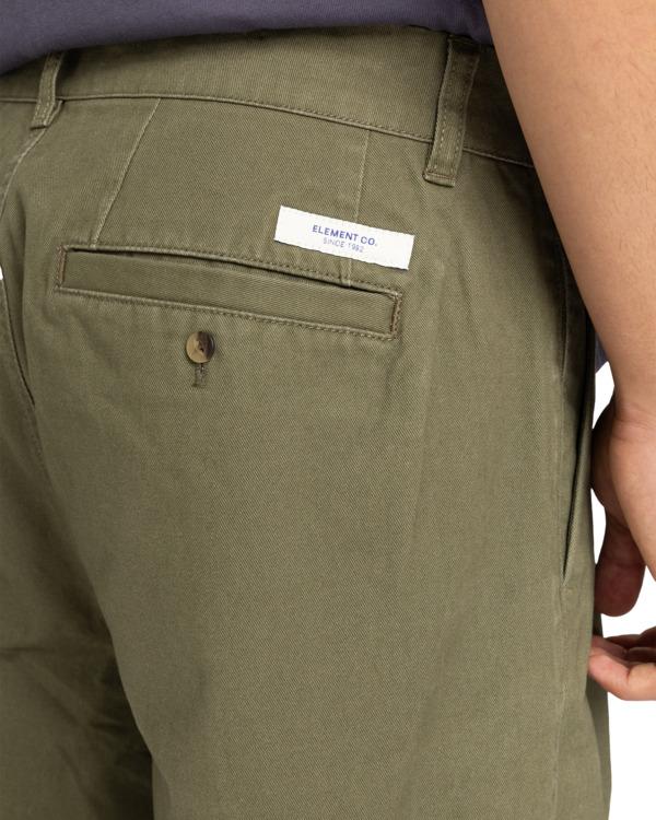element-big-pleated-chino-green-kalamata-28-e1-4