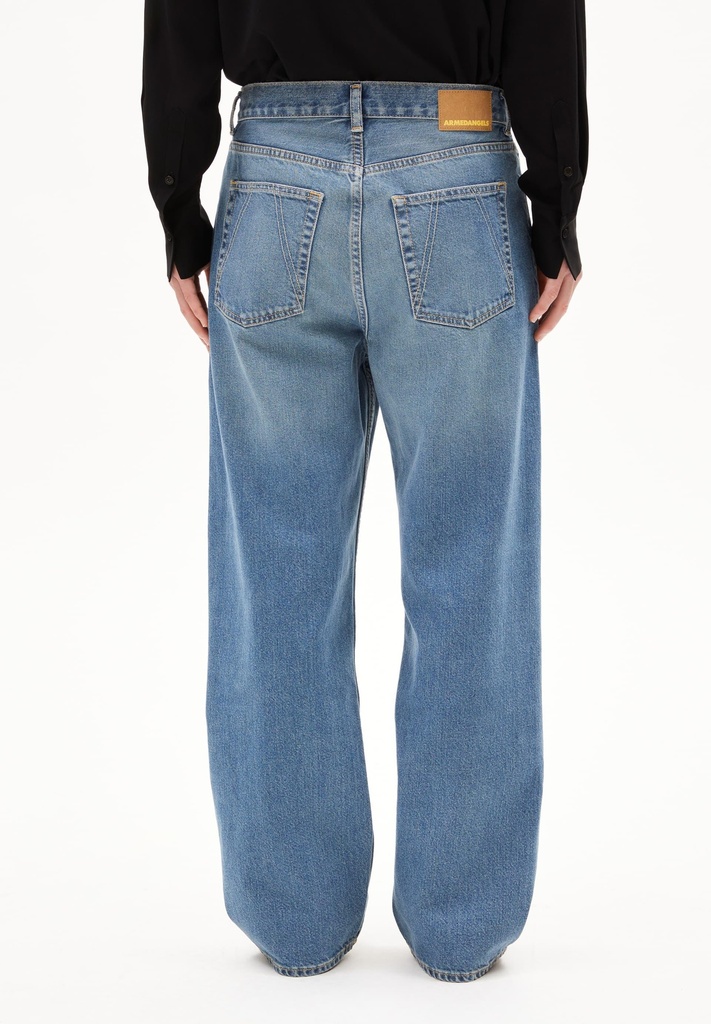 armedangels-haayi-low-waist-baggy-jean-celestial-29-34-34-9-0