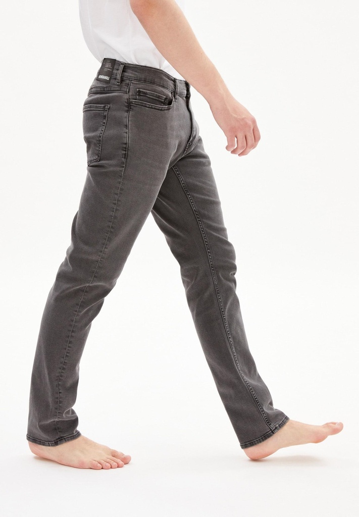 armedangels-iaan-x-stretch-coal-mine-34-32-4