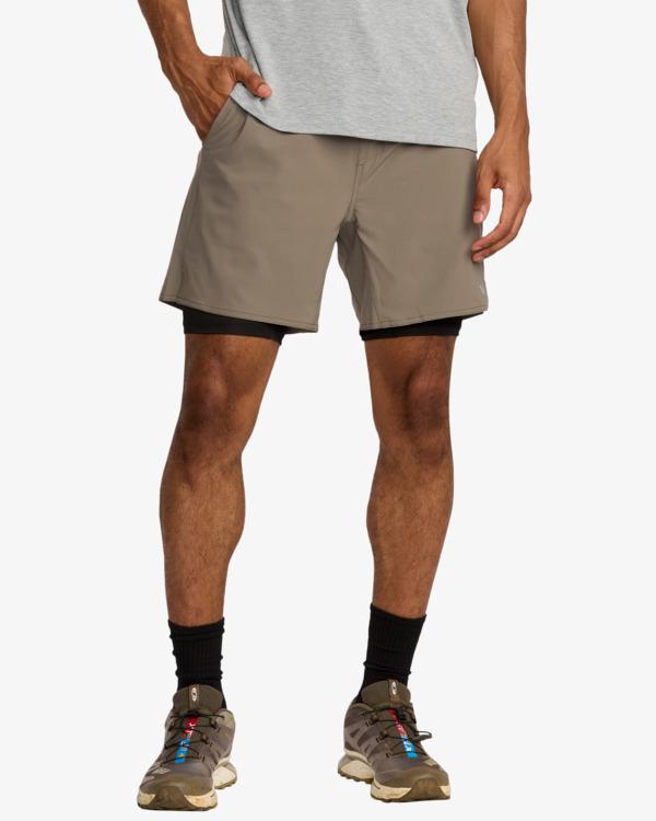 rvca-yogger-2-in-1-short-17-multicolor-mushroom-l-1