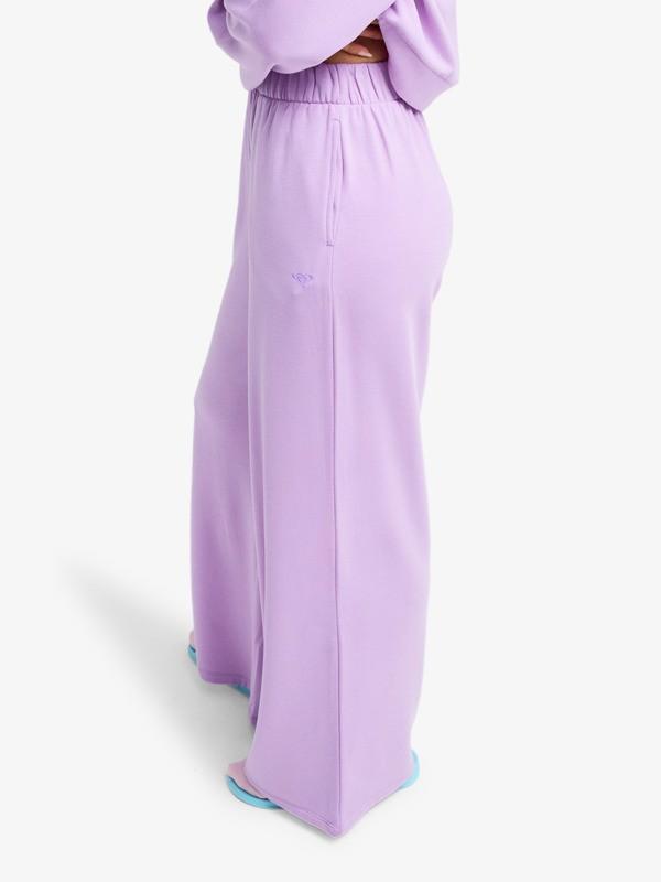 roxy-surfing-by-sunlight-purple-crocus-petal-xs-0