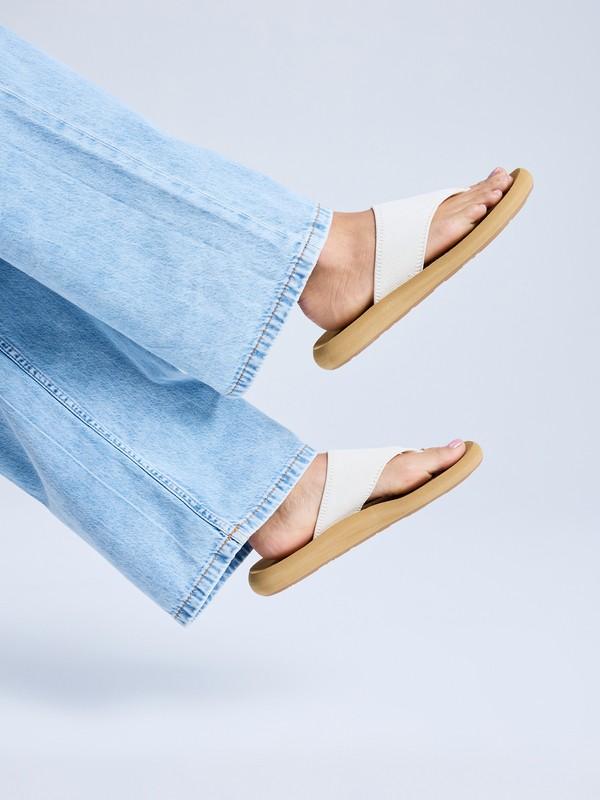 roxy-samolo-white-coconut-milk-6-7-0