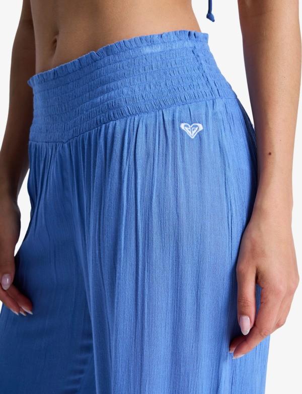 roxy-along-the-sunset-blue-dutch-blue-l-0c-1