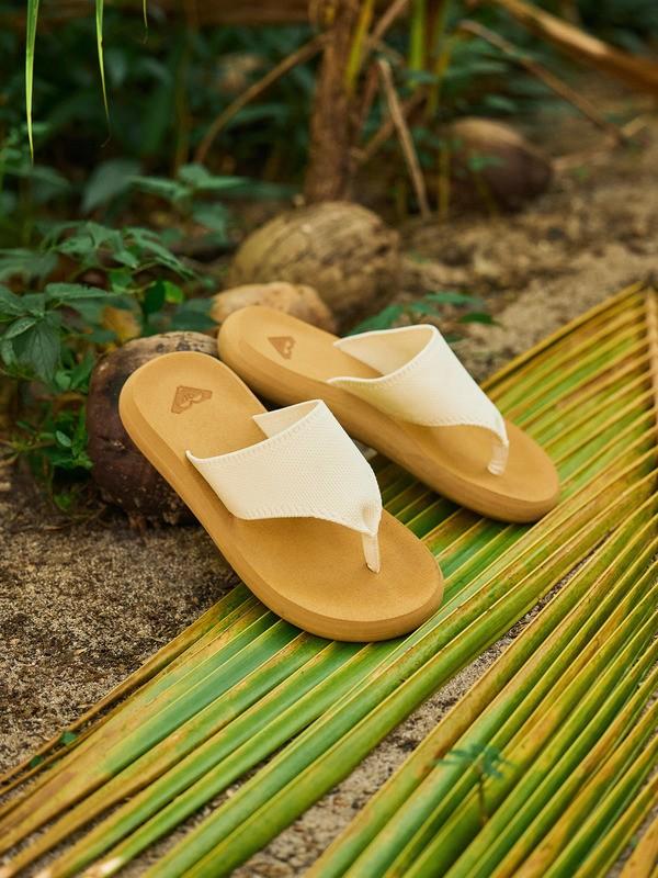 roxy-samolo-white-coconut-milk-6-7-1