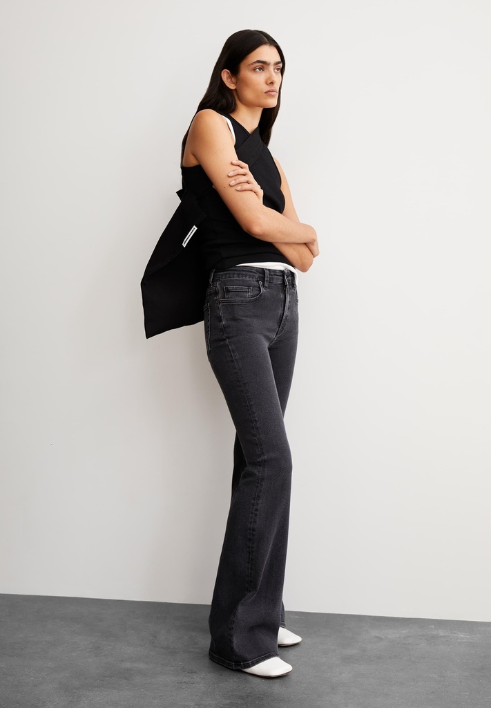 armedangels-anamaa-true-black-washed-30-32-32-b-2