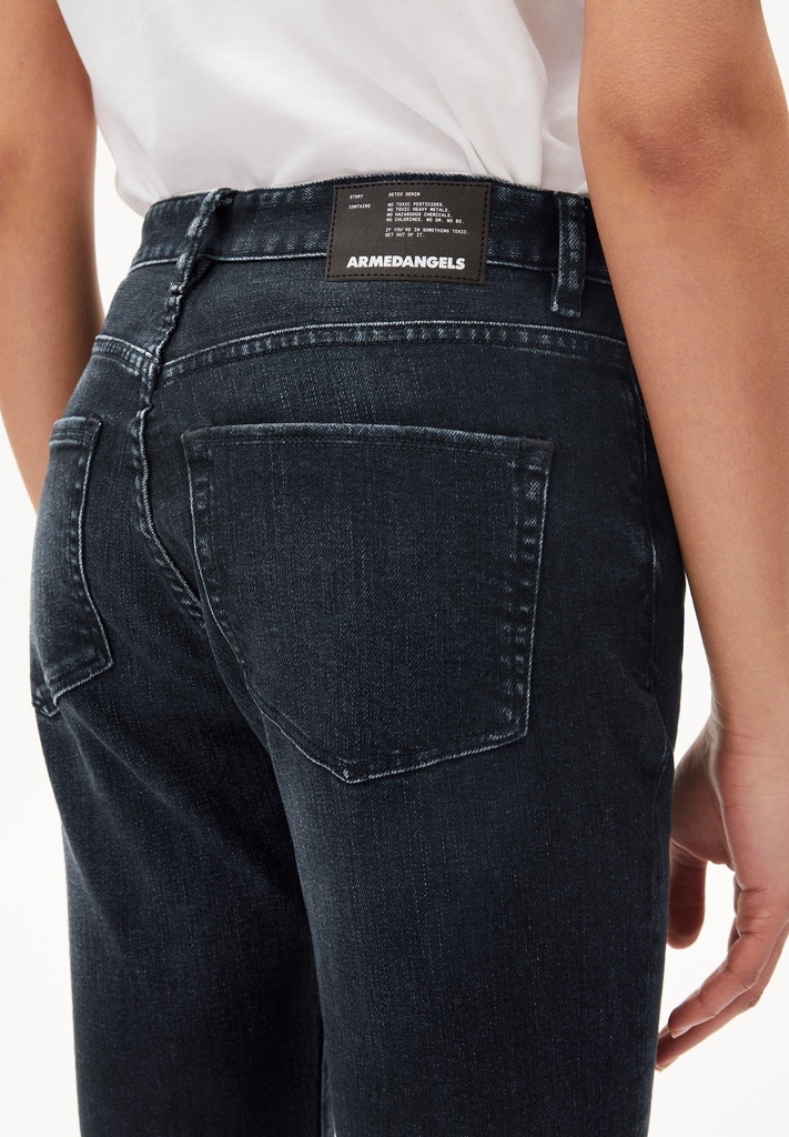 armedangels-carenaa-sulphur-black-30-32-32-1