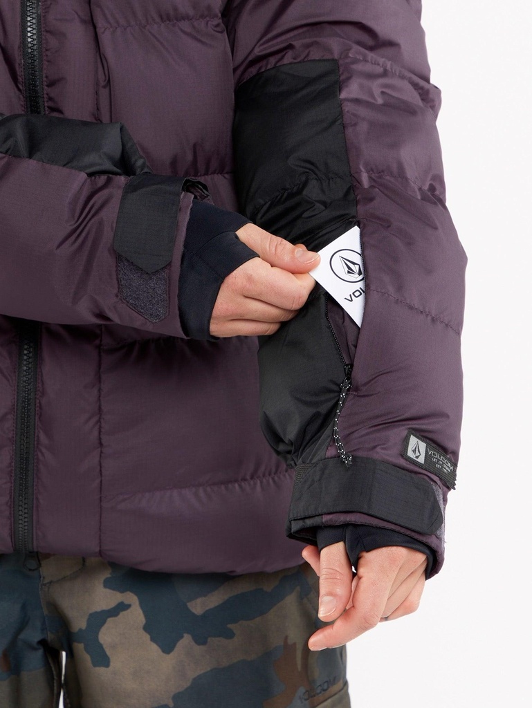 volcom-puffleup-jacket-blackberry-s-9